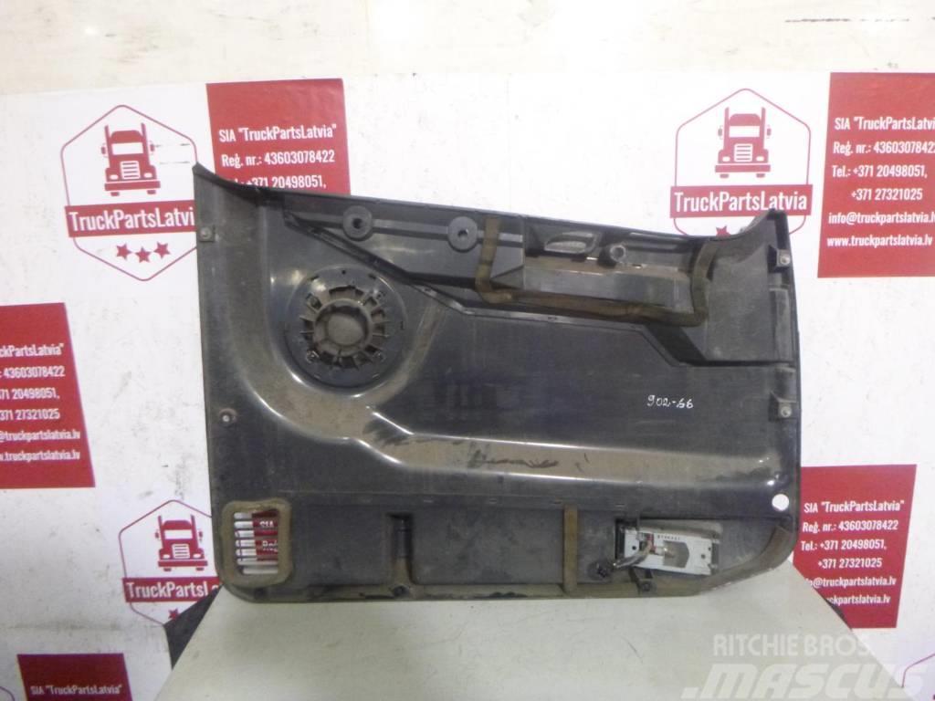 Volvo FE-9 Front right door trim 8141252 Cabins and interior
