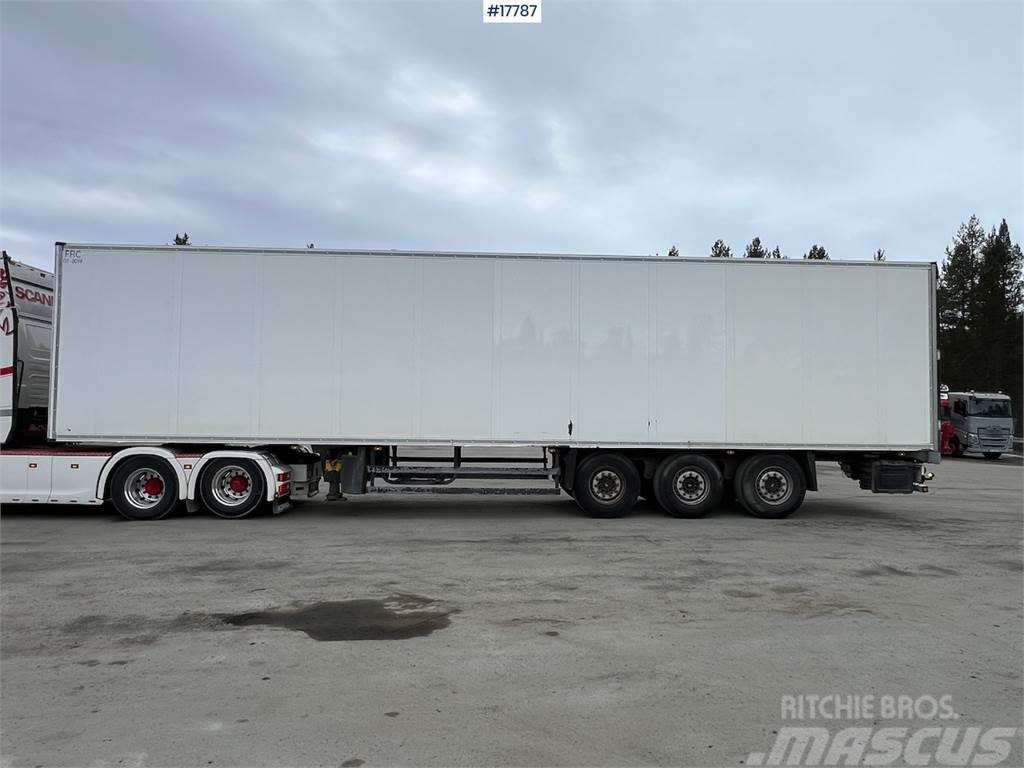 Schmitz Cargobull cool/freezer trailer w/ new major service on unit Other semi-trailers