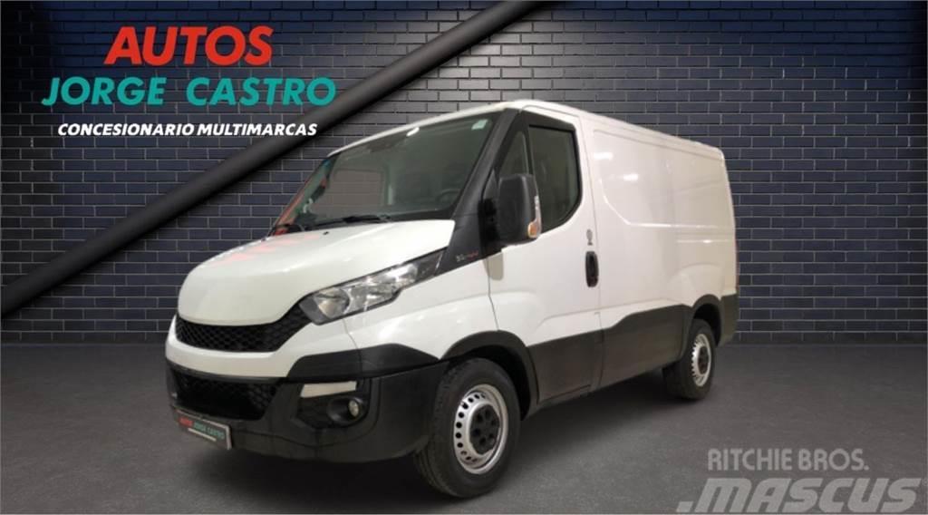 Iveco Daily Chasis Cabina 35S13 3000 126 Lieferwagen