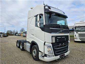 Volvo FH 500 6x2 med retarder and acc