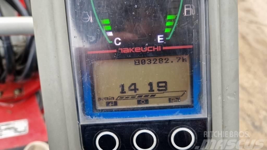 Takeuchi TB225 - POWERTILT - 3X BUCKETS - 2019 YEAR Mini excavators < 7t (Mini diggers)