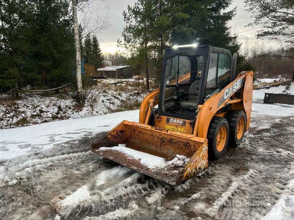 CASE SR 130 Skid steer loaders