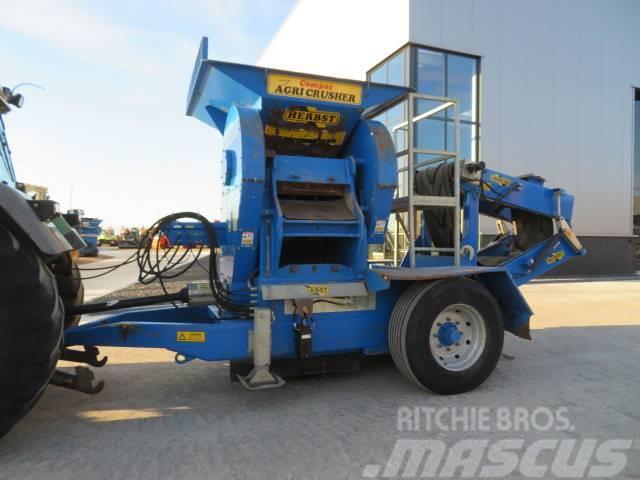Herbst HAC0-9 Mobile rubble crusher Mobile crushers