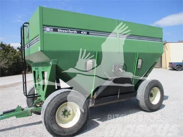 UNVERFERTH 400 Grain / Silage Trailers