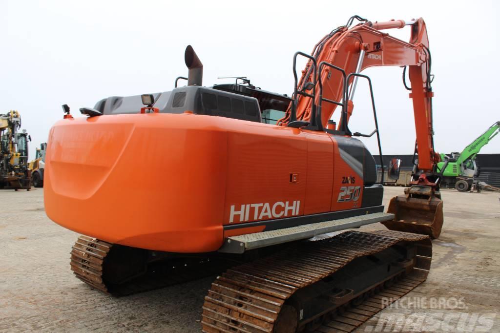 Hitachi ZX250-7 Crawler excavators