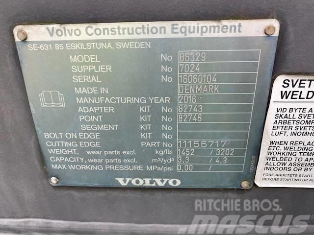 Volvo 3.0 m Schaufel / bucket (99002538) Buckets