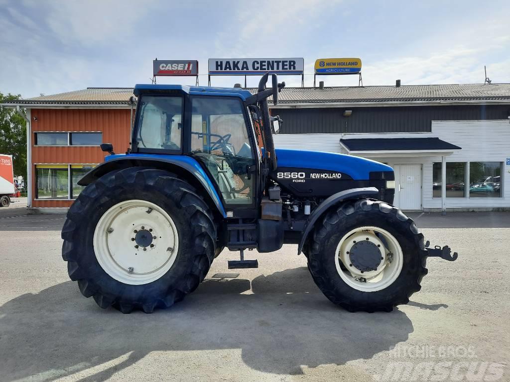 New Holland 8560 RC Tractors