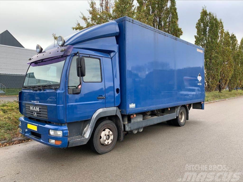 MAN LE 12.220 / LOW KM / BELGIUM TRUCK !! Box body trucks