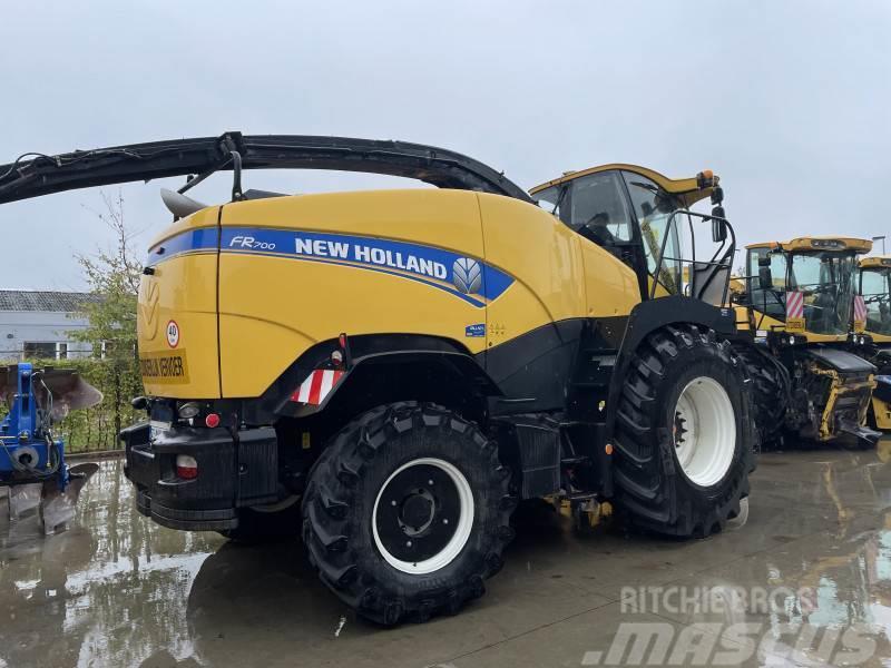 New Holland FR700 Self-propelled foragers