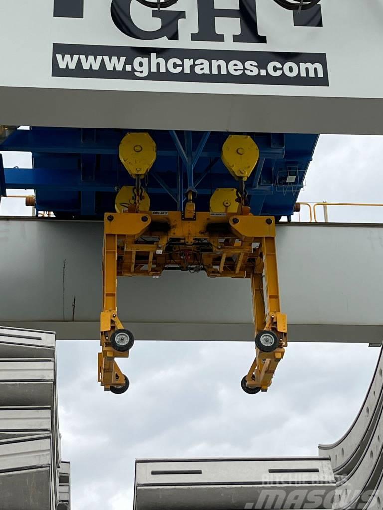ACIMEX Hydraulic segment grab SWL40000kg Crane parts and equipment