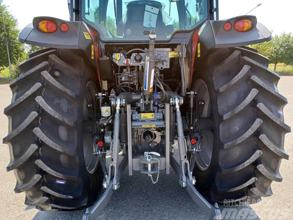 Massey Ferguson 5711 M Tractors
