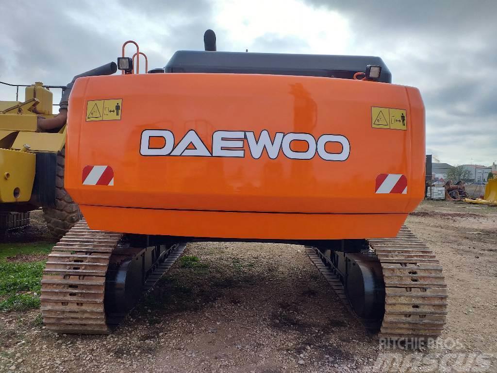 Daewoo 520 LC Crawler excavators