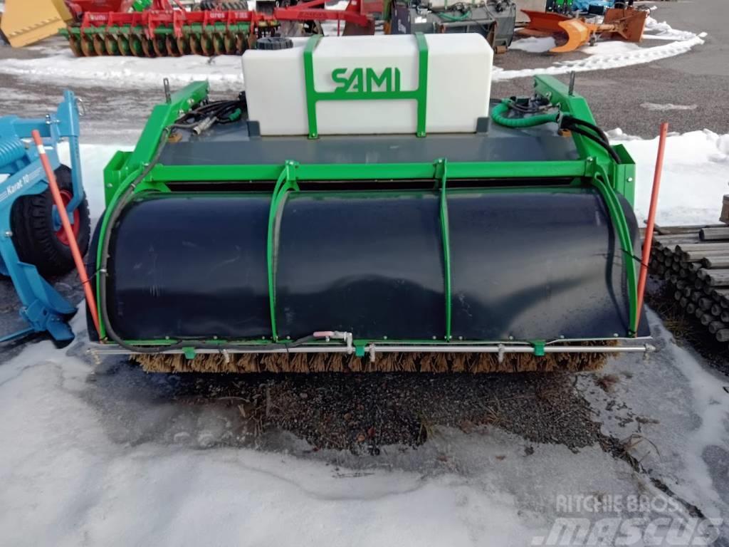 Sami K 2000 kauhaharja vesityksellä Other road and snow machines