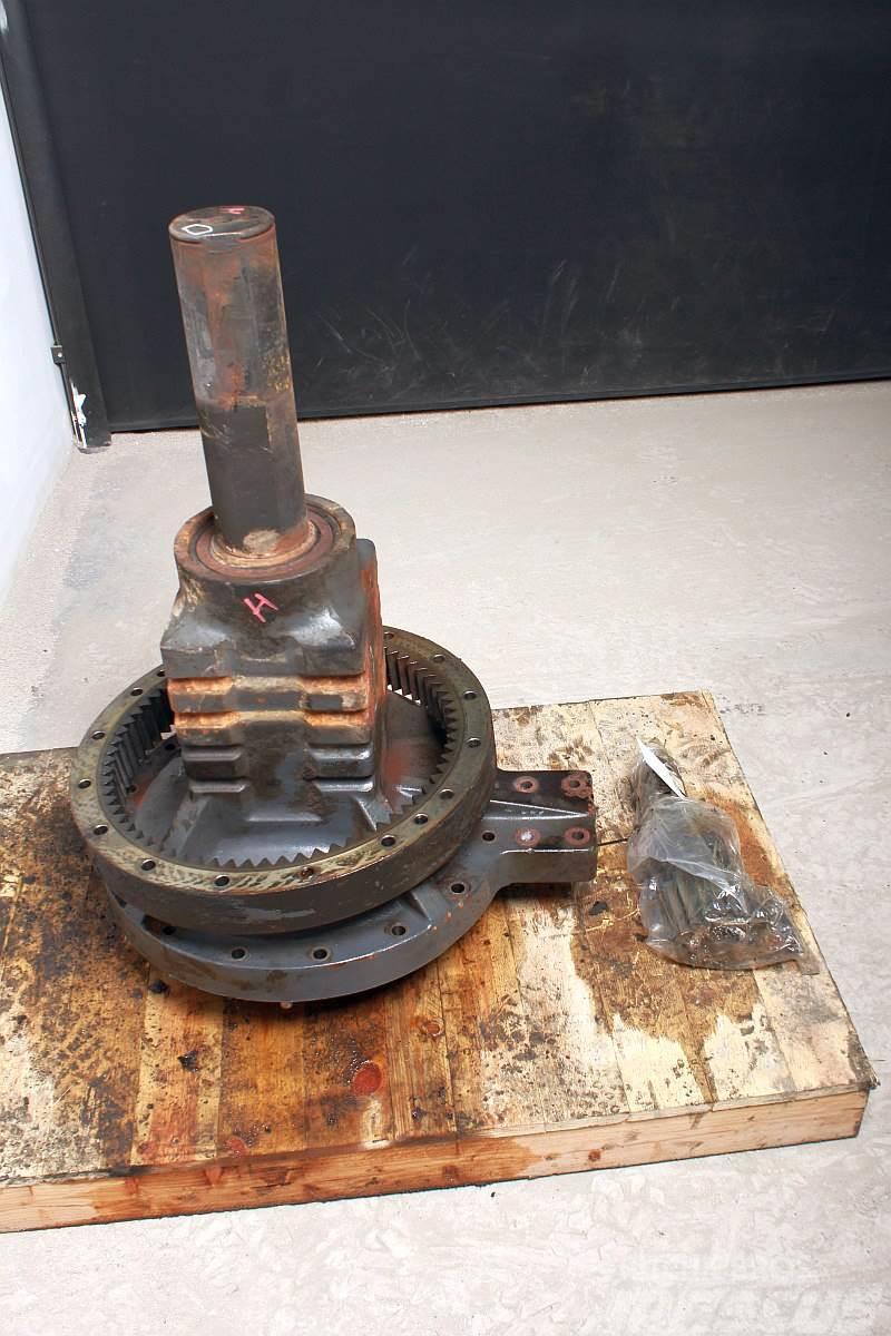 New Holland 8970 Rear Axle Transmission