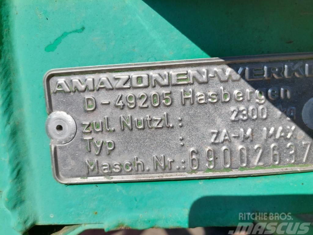 Amazone ZA-M Max Mineral spreaders