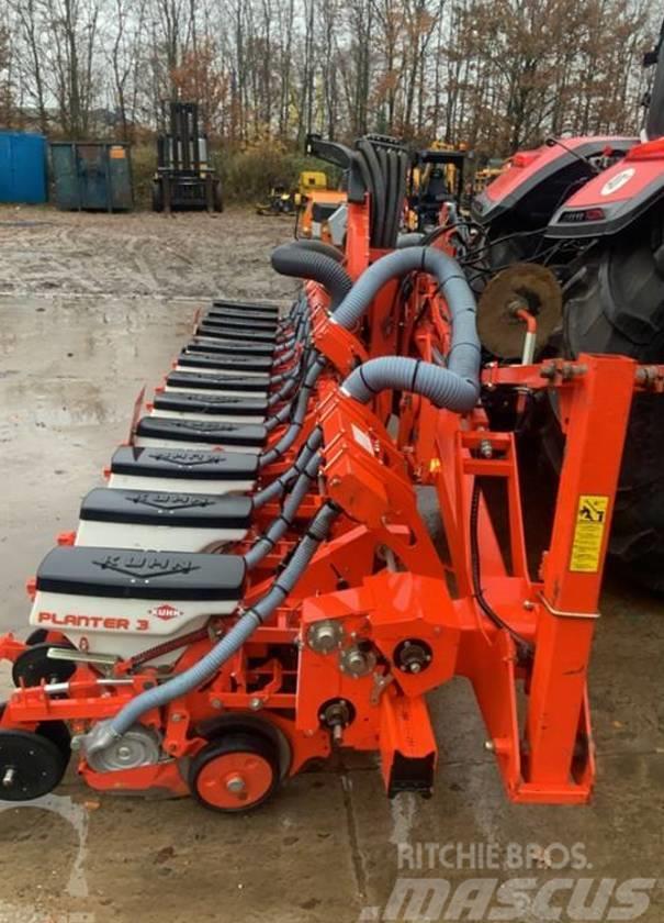 Kuhn Planter 3 Precision sowing machines