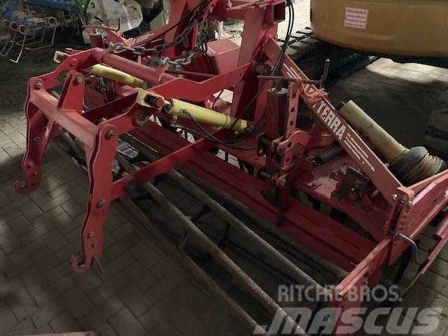Lely rotorkopeg 300-33 met open rol Power harrows and rototillers