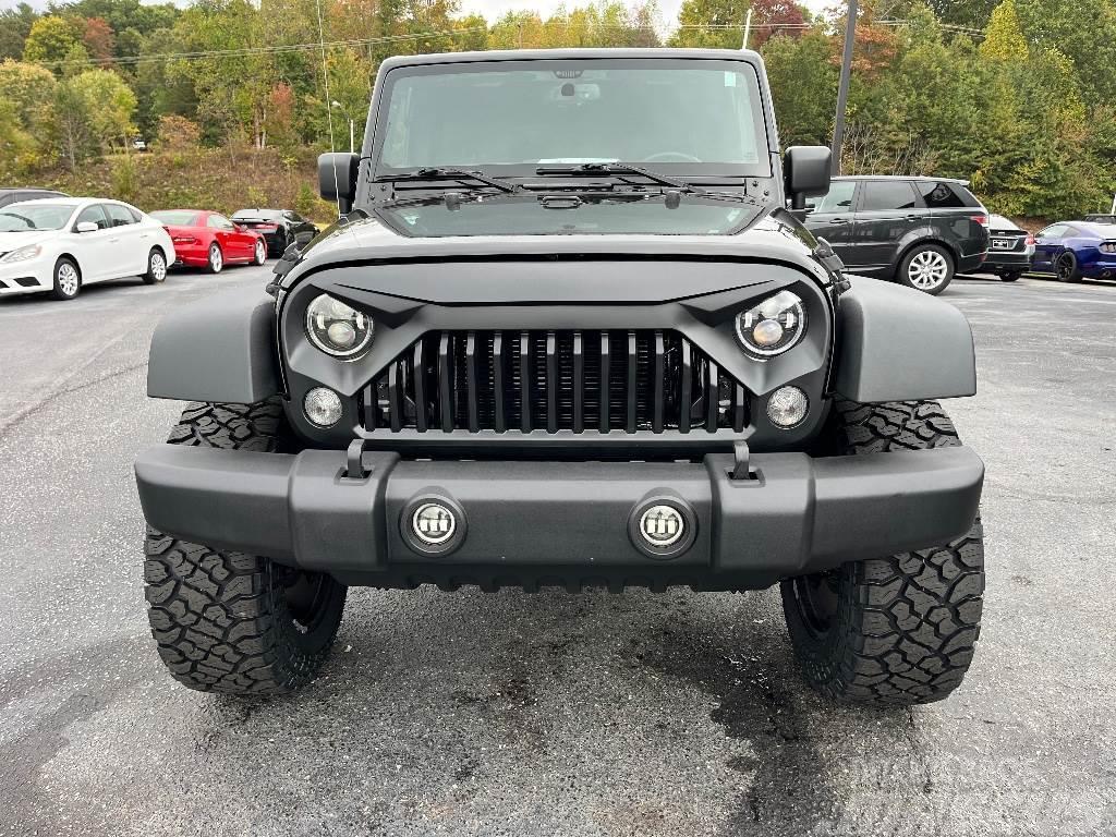 Jeep WRANGLER UNLIMITED Cars