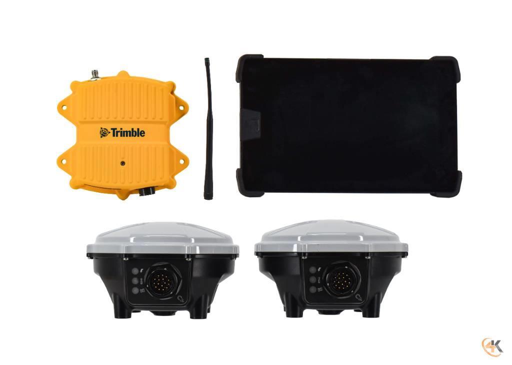 Trimble Earthworks GPS Dozer MC Kit w/ TD520, Dual MS976's Other components