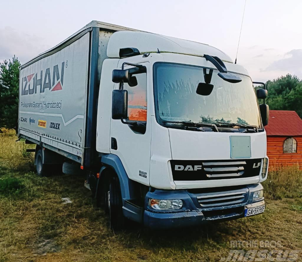 DAF LF45.180 Curtainsider trucks