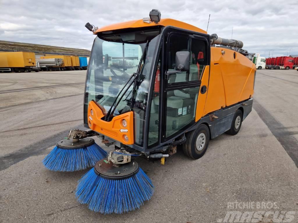 Johnston C202 Euro 6c Compact sweeper Sweepers