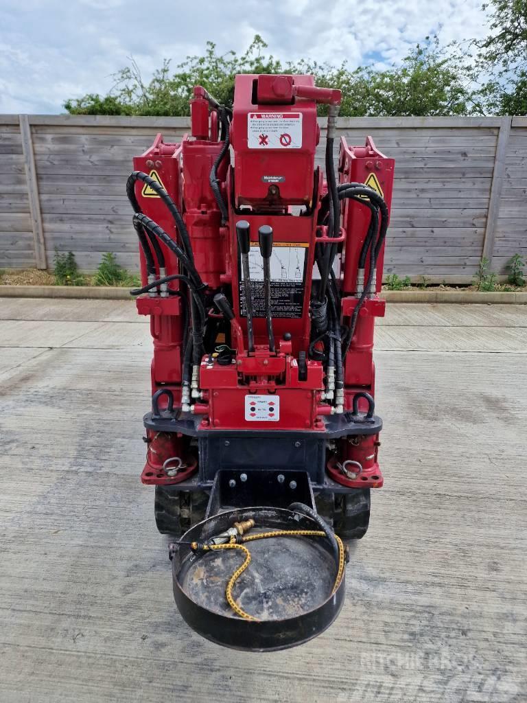 Unic URW-094 CER Mini cranes