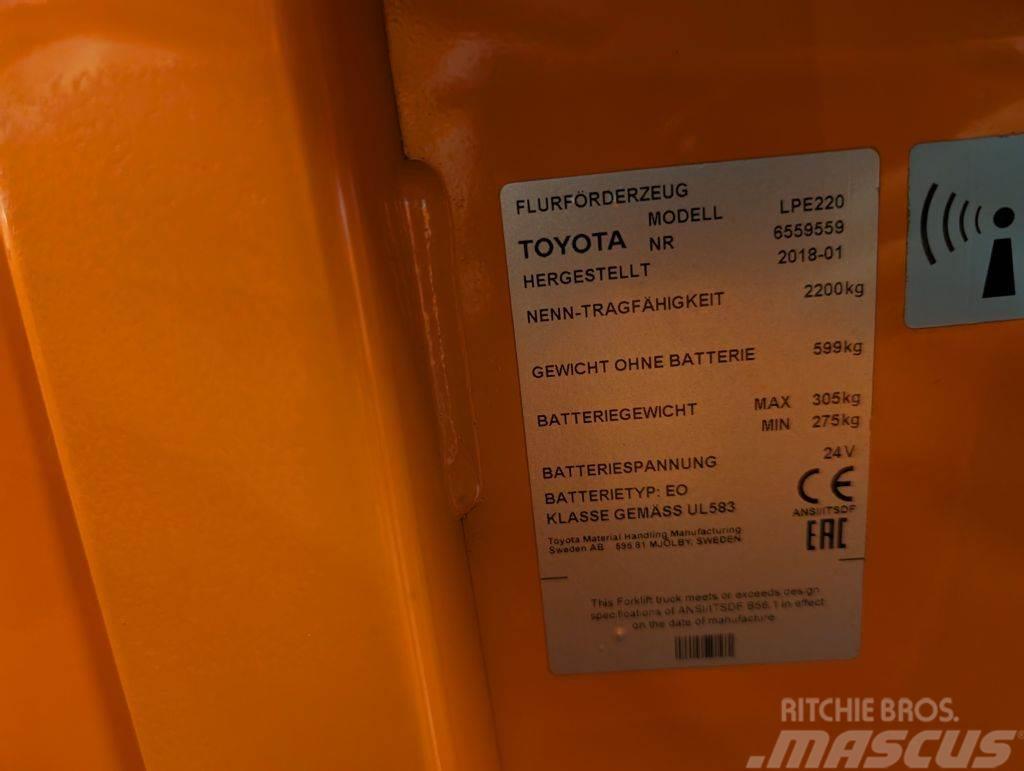 Toyota LPE 220 // Batterie 2020 // 3810 Std. // Initialhu Low lift order picker