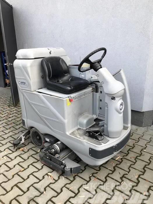 Nilfisk BR 1050 SC X Scrubber Dryer with Batteries Scrubber dryers