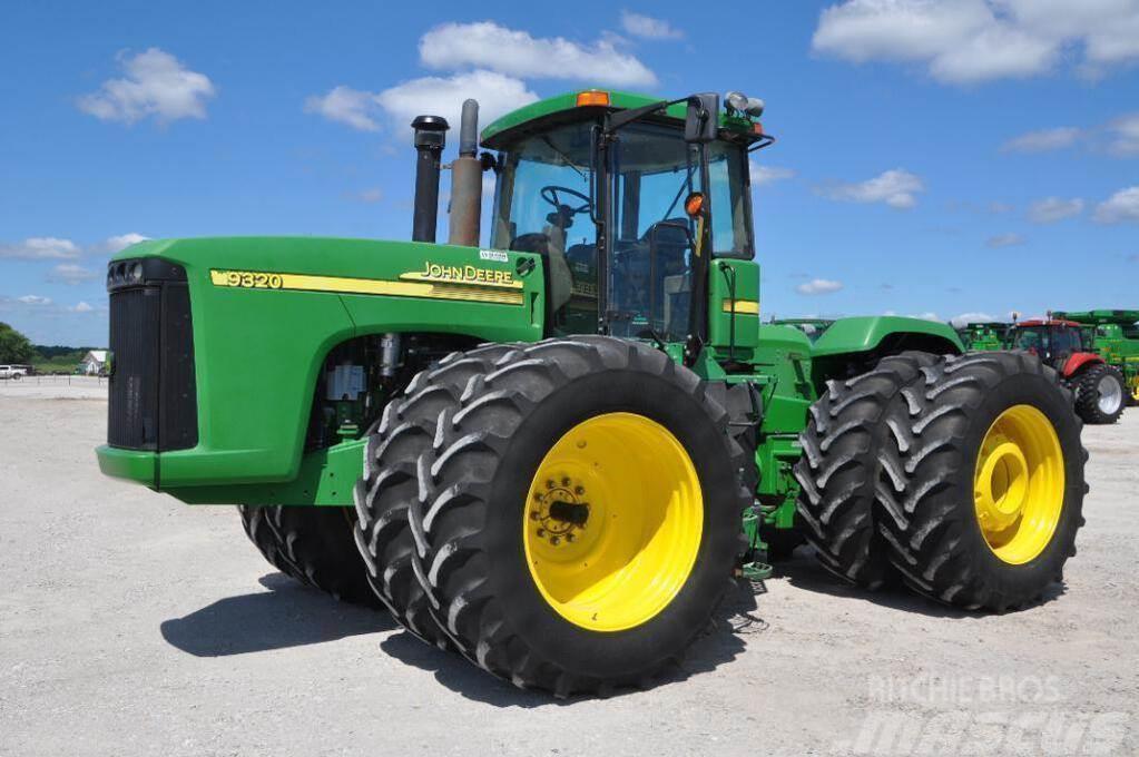 John Deere 9320 Tractors