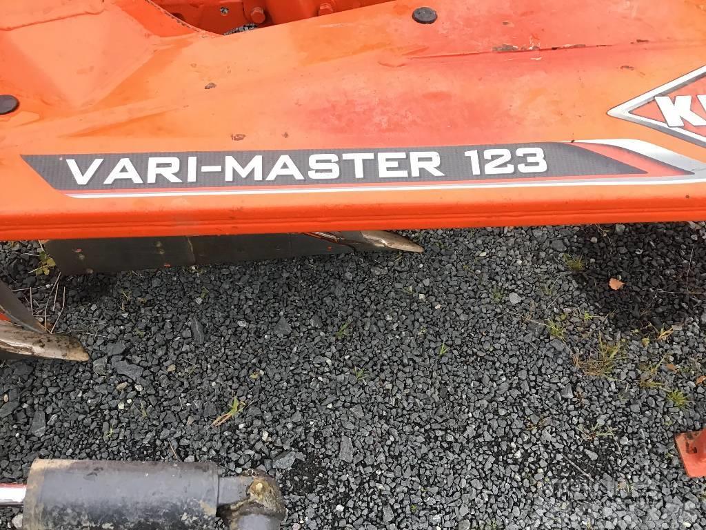 Kuhn Vari-Master 123 Reversible ploughs