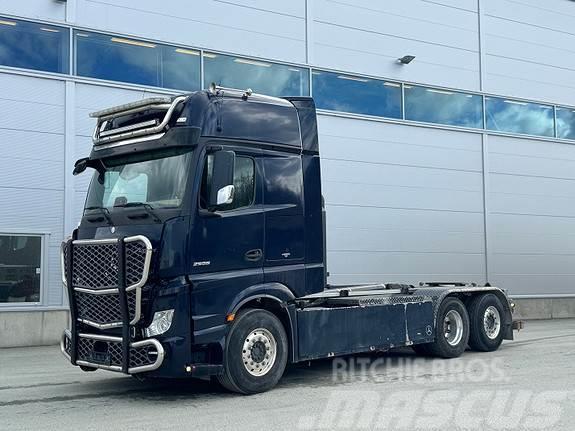 Mercedes-Benz Actros Cable lift demountable trucks
