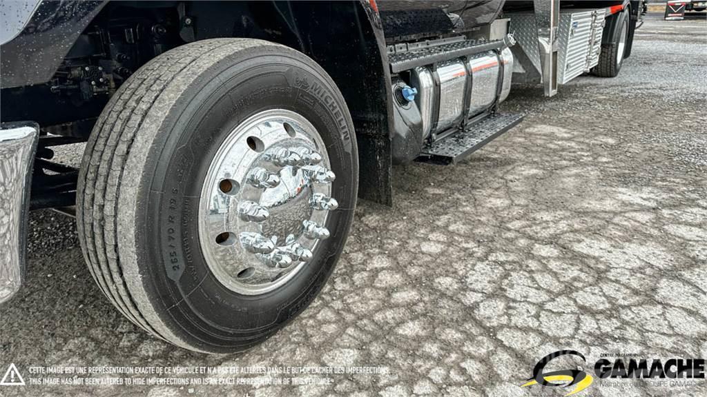 Ford F-650 SUPER DUTY TOWING / TOW TRUCK PLATFORM Tractor Units