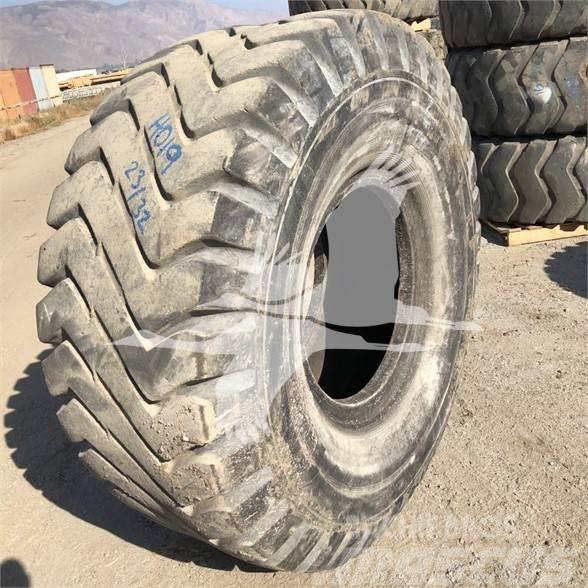  GENERAL 23.5x25 Tyres, wheels and rims