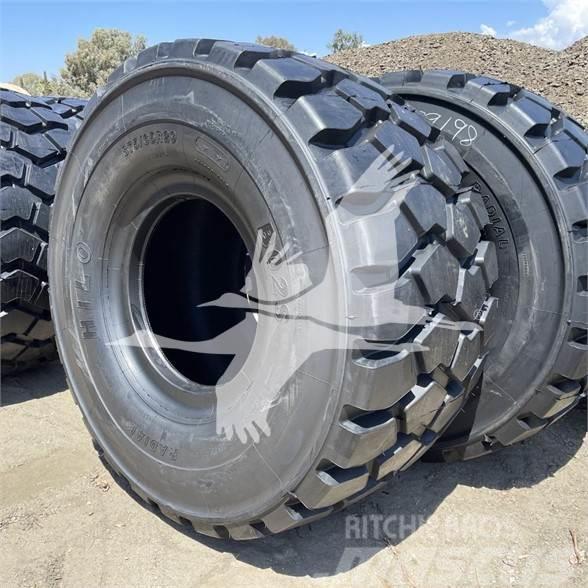 Hilo 875/65R29 Tyres, wheels and rims