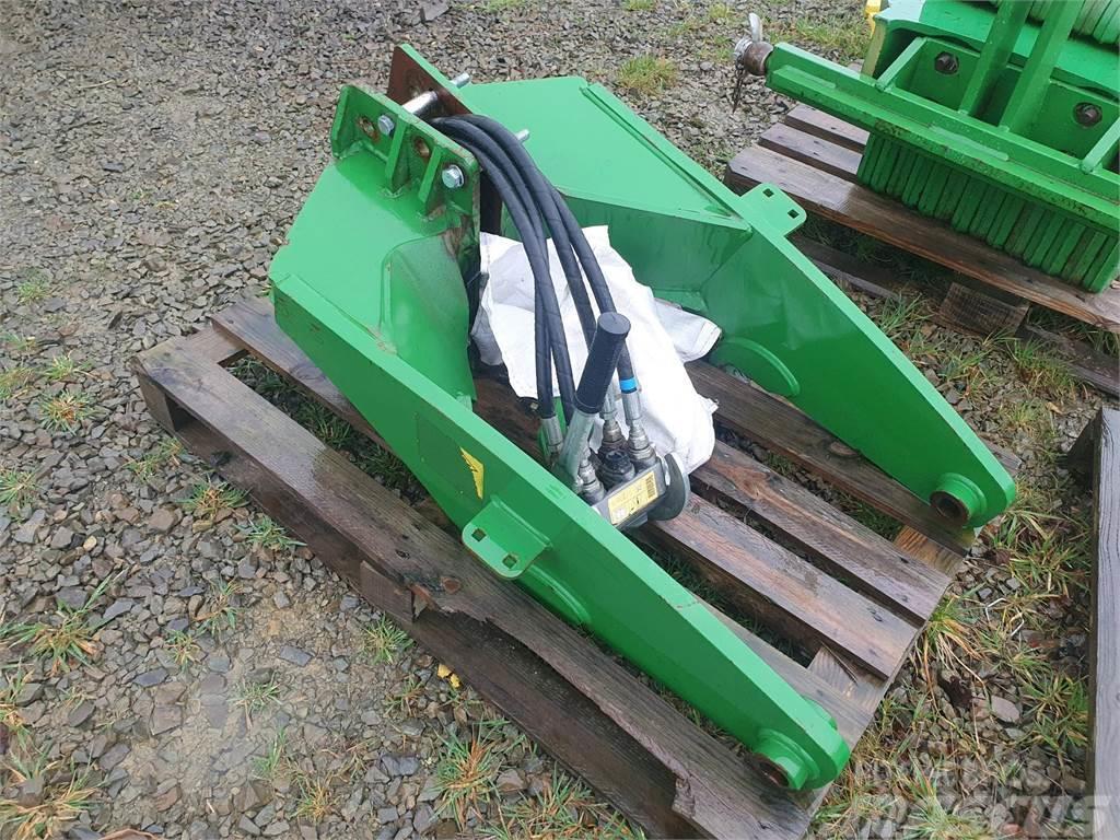 John Deere ADAPTATION CHARGEUR JD Other tractor accessories