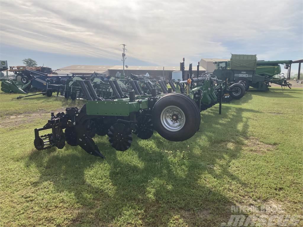 UNVERFERTH 332 Other tillage machines and accessories