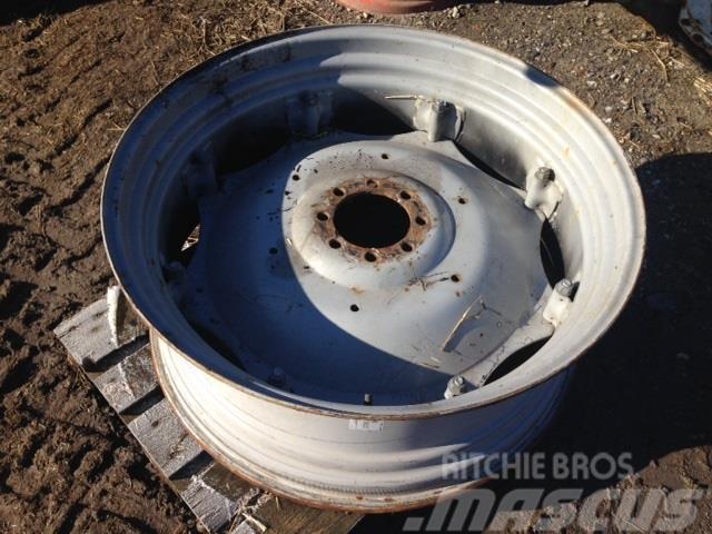 GKN 15X38 Tyres, wheels and rims