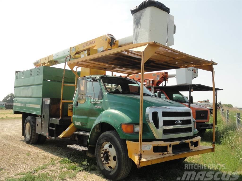  Ford/ Terex F750 / XT55 Truck & Van mounted aerial platforms