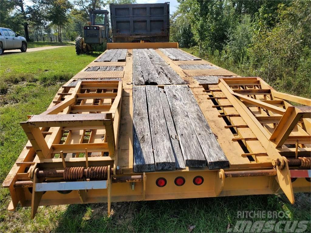 Trailboss 25ft Flatbed/Dropside trailers