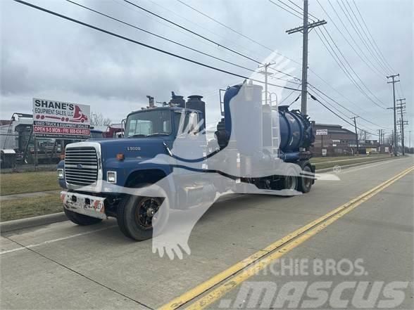 Ford L9000 Other