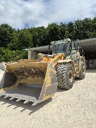 Liebherr L586