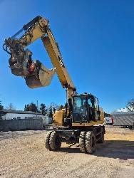 CAT M322F
