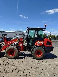 Kubota R 090