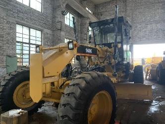 CAT 140 K