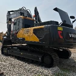 Volvo 300