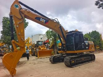 CAT 320 D