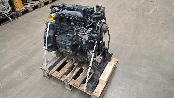 Kubota V2403
