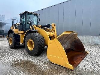 CAT 966M