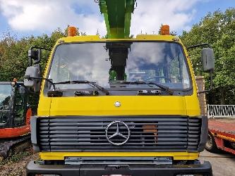 Mercedes 1824