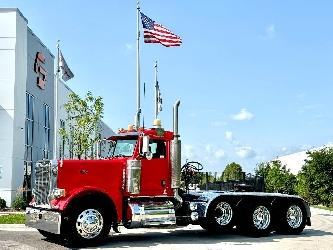 Peterbilt 379